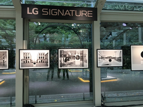 LG_Signature_16